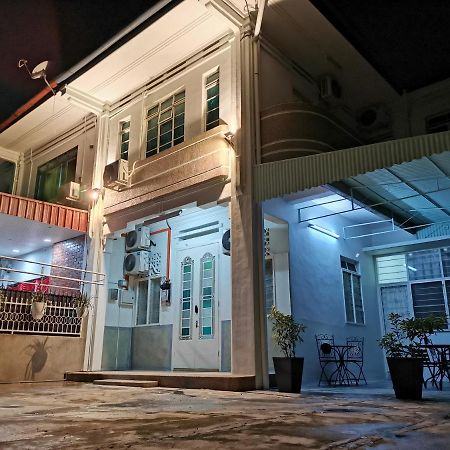 G Fortune Guest House Victoria Green George Town Ngoại thất bức ảnh