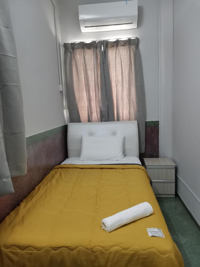 G Fortune Guest House Victoria Green George Town Ngoại thất bức ảnh