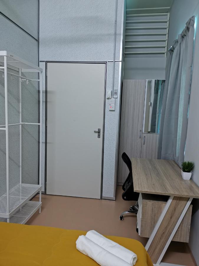 G Fortune Guest House Victoria Green George Town Ngoại thất bức ảnh