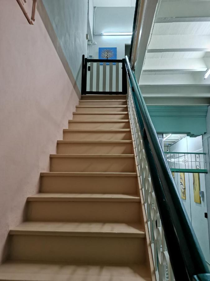 G Fortune Guest House Victoria Green George Town Ngoại thất bức ảnh