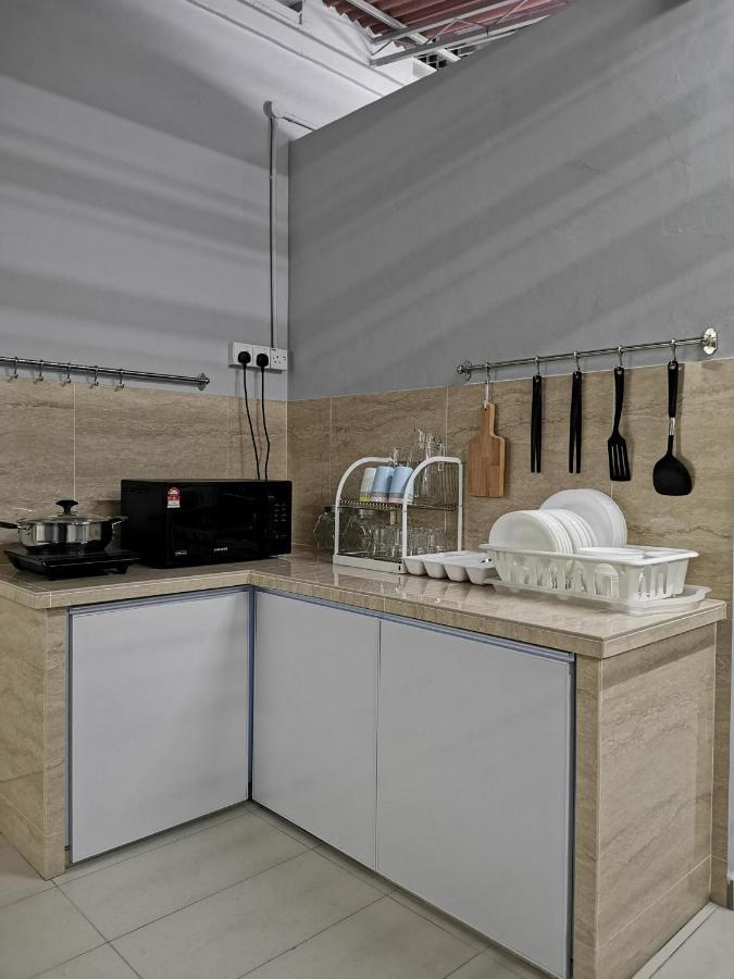 G Fortune Guest House Victoria Green George Town Ngoại thất bức ảnh